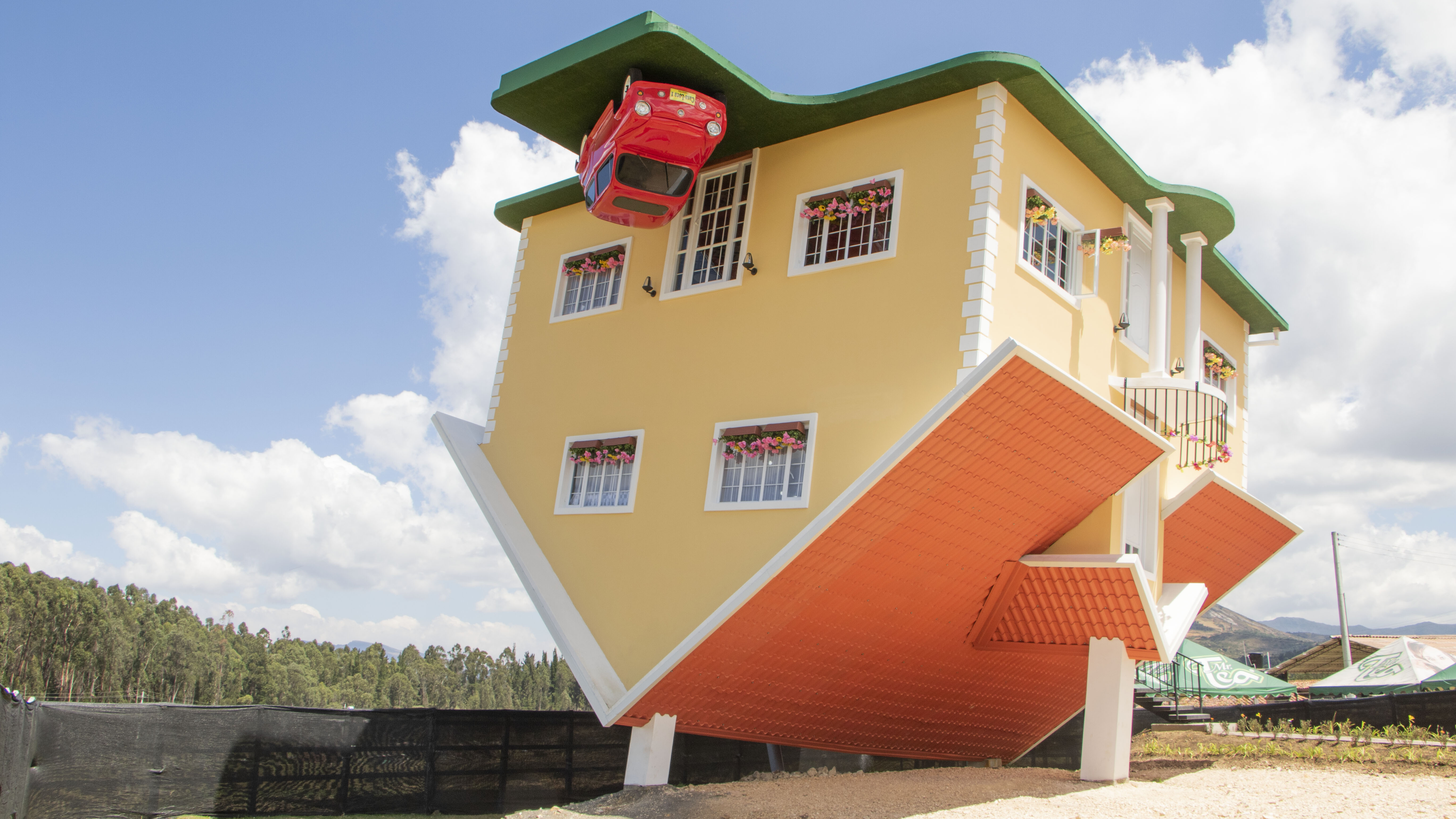 Conoce la primera casa al revés que tiene Colombia Conoce la primera casa al revés que tiene Colombia