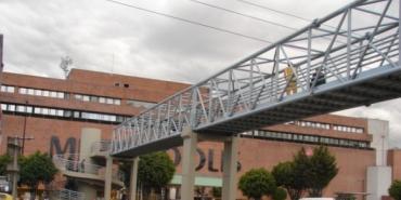 Cuenta con toda clase de equipamientos comerciales como hipermercadosy la Ciudadela Comercial Metrópolis. Foto: Jaiver Nieto Álvarez Cuenta con toda clase de equipamientos comerciales como hipermercadosy la Ciudadela Comercial Metrópolis. Foto: Jaiver Nieto Álvarez