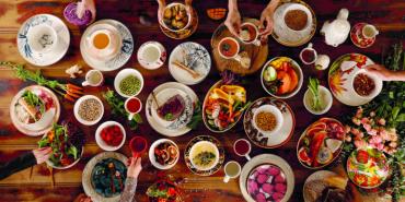 Tips para decorar tu mesa de forma creativa