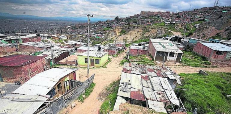 El crecimiento de las ciudades sin planeación y de forma espontánea genera riesgos de habitabilidad en algunos lugares