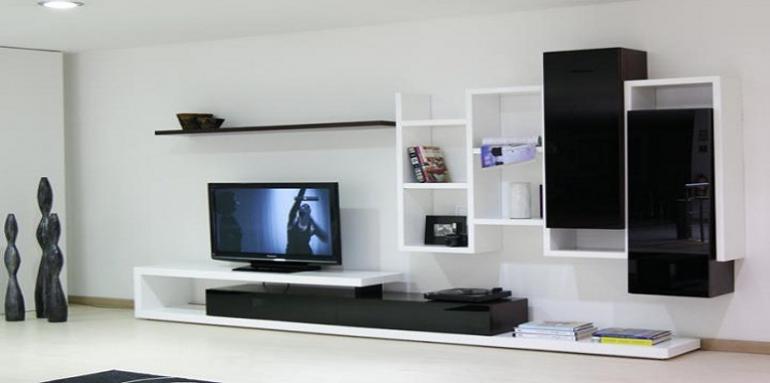 Estudio muebles en madera blancos