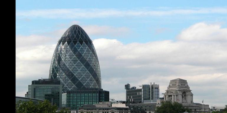 Capilla de Los Cadetes, en Colorado, Estados Unidos. Fotografía tomada de InternetEl edificio The Gherkin es uno de los rascacielos más altos del Inglaterra. Fotografía tomada de Internet