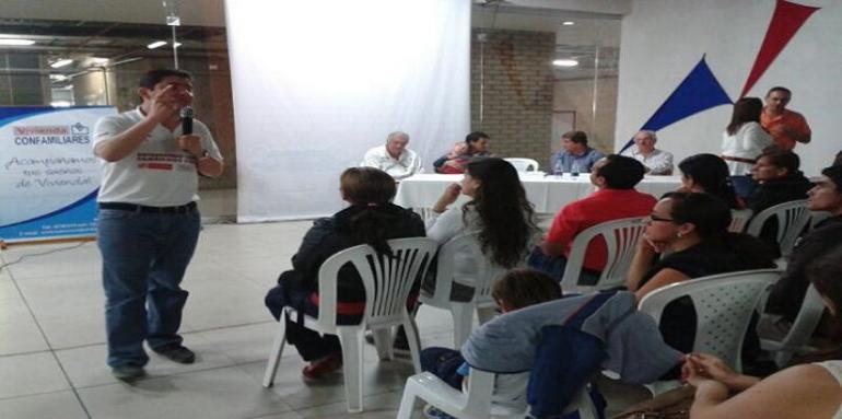 La vitrina inmobiliaria a la que asistió el Ministro Henao Cardona en Manizales se realizó en el Centro Comercial Fundadores.