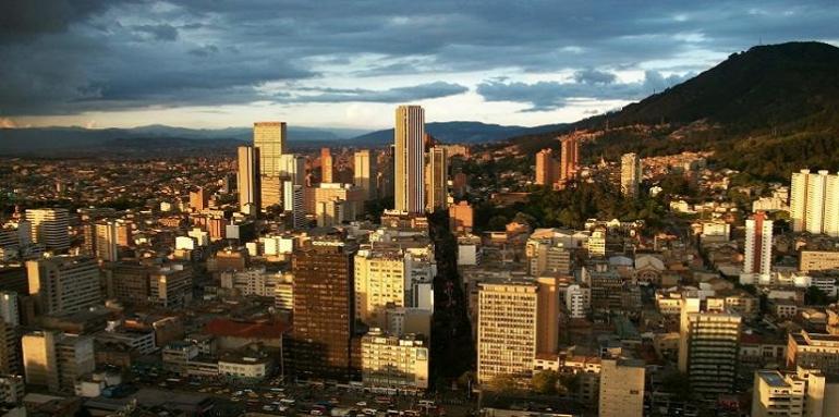 Panorámica de Bogotá en atardecer