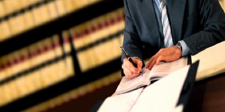 ¿Libros y actas se registran?