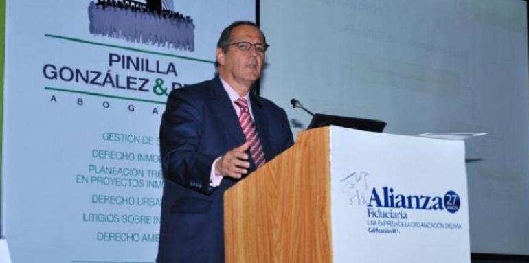 El Ministro de Agricultura y Desarrollo Rural, Juan Camilo Restrepo.