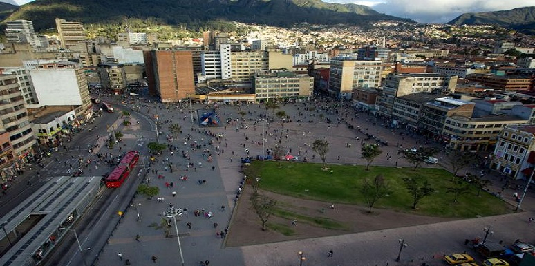 La estación central se construirá alrededor de 220 viviendas de interés prioritario, oficinas, hoteles entre otras obras.