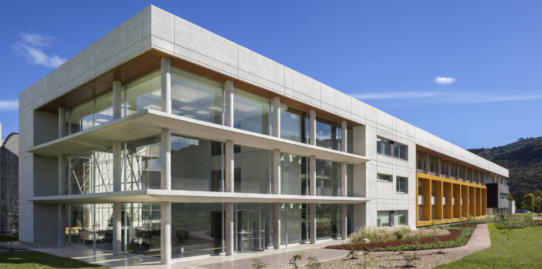 Edificio de Alpina en Sopo