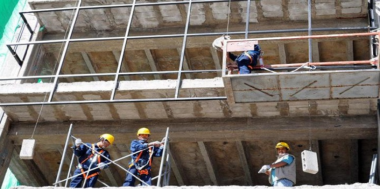 Según cifras del DANE, en mayo de 2013 aumentó la cifra de empleos en el sector de la construcción en un 3 %