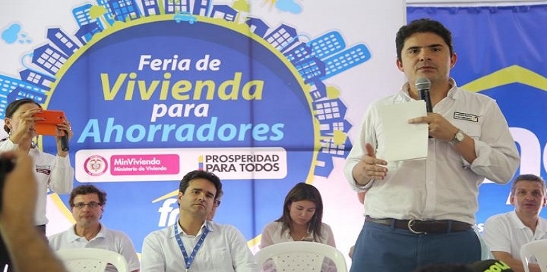 Ministro de Vivienda, Luis felipe Henao Cardona, durante su intervención en feria Vipa en Cúcuta. 