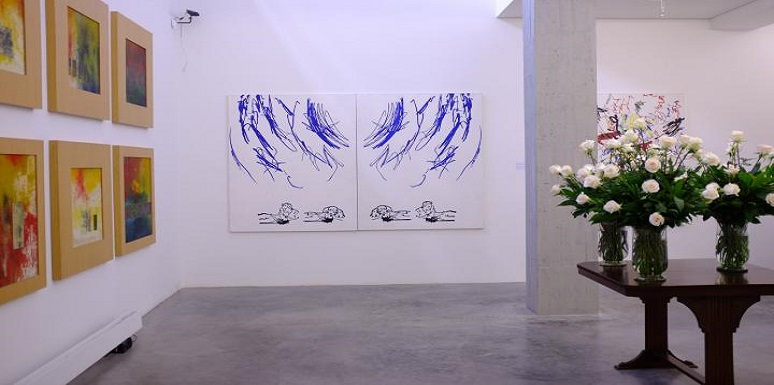 Las obras deben ser las protagonistas sin distracciones para los observadores 